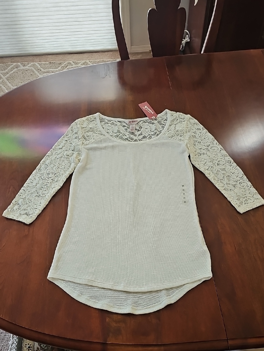 Arizona Jean Company Cream Lace-Sleeve Scoop Neck Long Sleeve Top